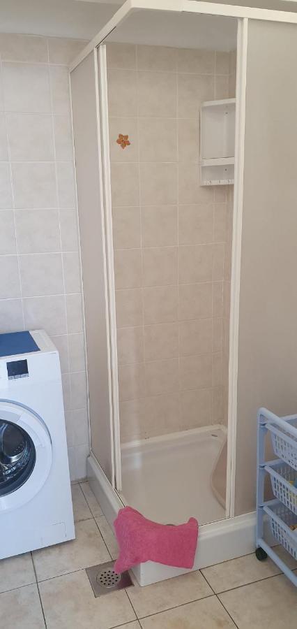 Apartmani Sonia Нивице Екстериор снимка
